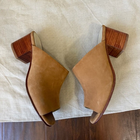 NISOLO Open-Toe Paloma Mules Heeled Sandals in Sand - Picture 6 of 14